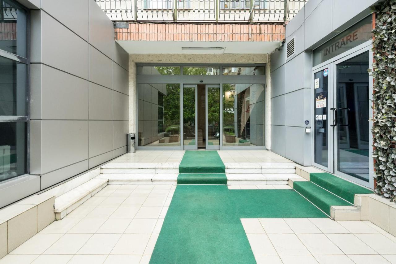 Felicity Apartment By The Park Букурещ Екстериор снимка