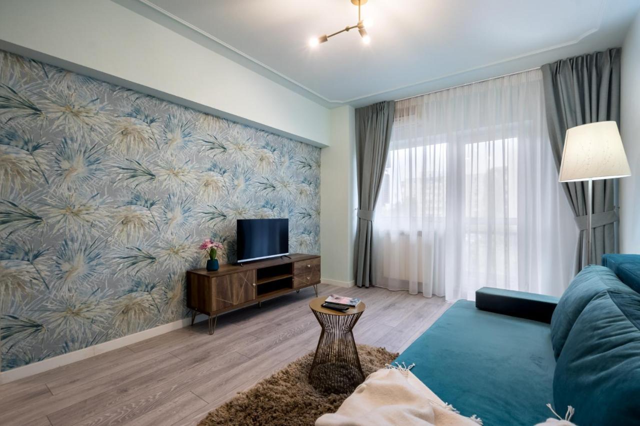 Felicity Apartment By The Park Букурещ Екстериор снимка
